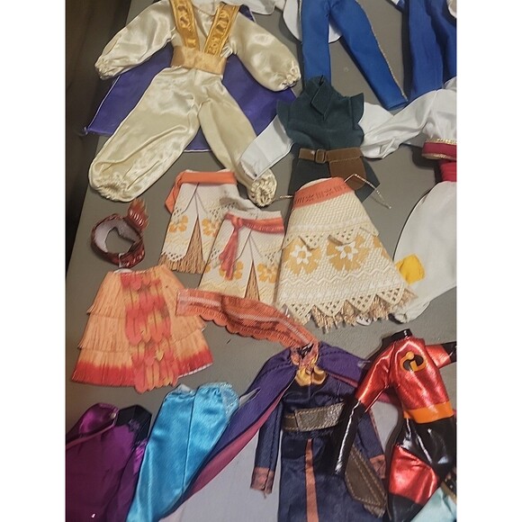 Disney Prince & Princess Doll Clothes Lot Ariel Frozen Cinderella etc Outfits - Picture 11 of 16